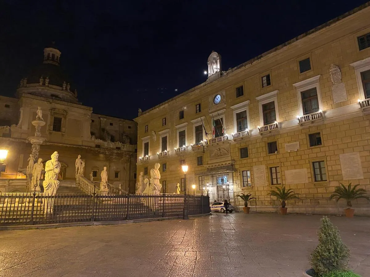Cozy Apartment Near Palermo Cathedral 0*,