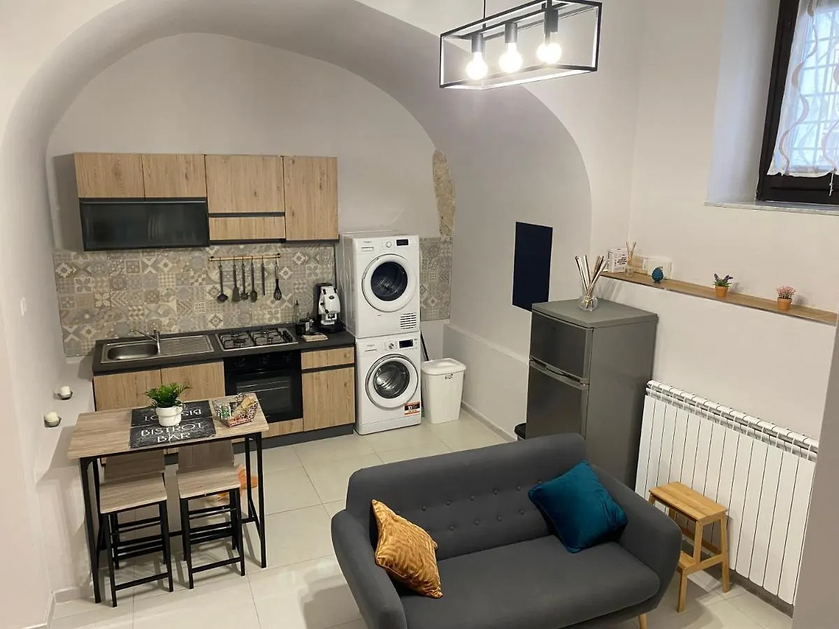 Cozy Apartment Near Palermo Cathedral